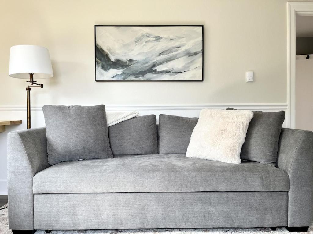 Modern 2 Bedroom Farmhouse Cottage With Hot Tub In Snohomish Eksteriør bilde